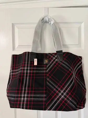 Victoria’s Secret XL Red and Black Plaid Tote Bag — NEW!