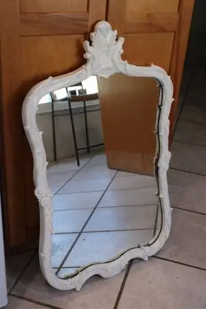 Antique White Painted Mirror – Ornate Carved Frame – 20 × 33