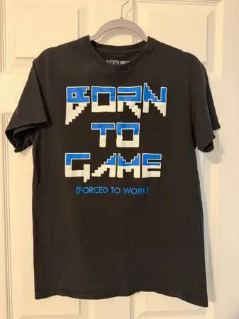 “Born to Game” T-Shirt (Young Men’s size MEDIUM) — NO stains, tears, etc