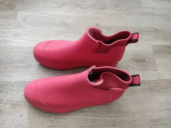 UGG Womens Waterproof Droplet Rubber Rain Boots (Size: 9) For Sale