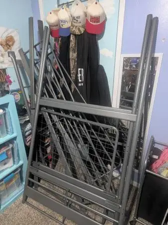 Twin Metal Loft bed