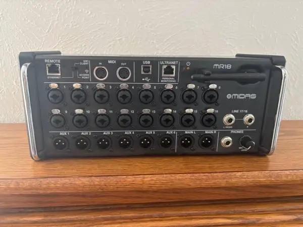 Midas MR18 Mixer MINT