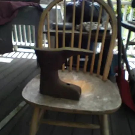 Vintage cast iron cobblers shoe last