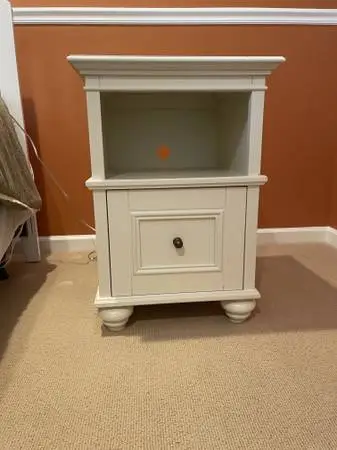 Pottery Barn The Chelsea Nightstand