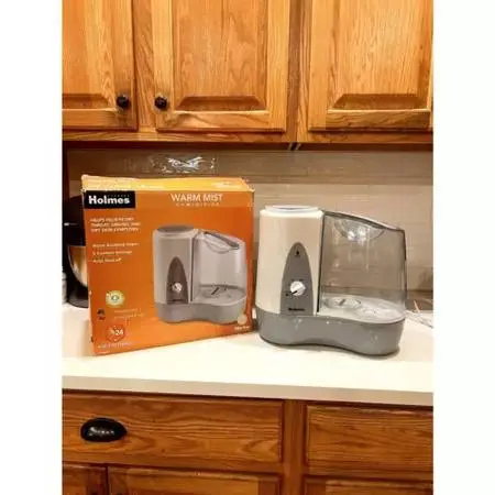 New Holmes cool an warm mist Humidifier