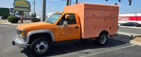 GMC 3500 DUALLY TURBO DIESEL SERVICE TRUCK