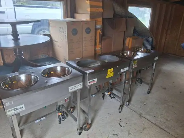 Selling all 3 as one lot. 3 Belshaw H & I 2 Donut Glazing Tables 240 volts. New