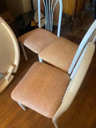 Set of upholestered chairs white metal