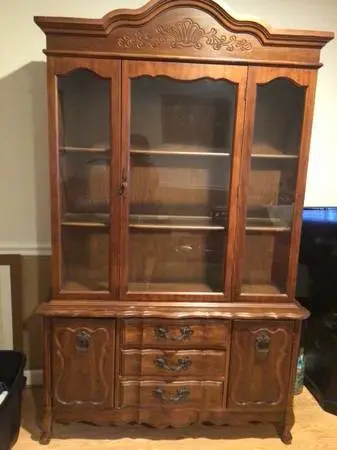 China cabinet