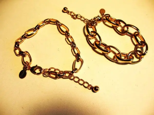 NWOT Vintage EXPRESS Gold Tone Link Bracelet $10 EACH