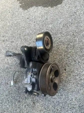 Power steering pump