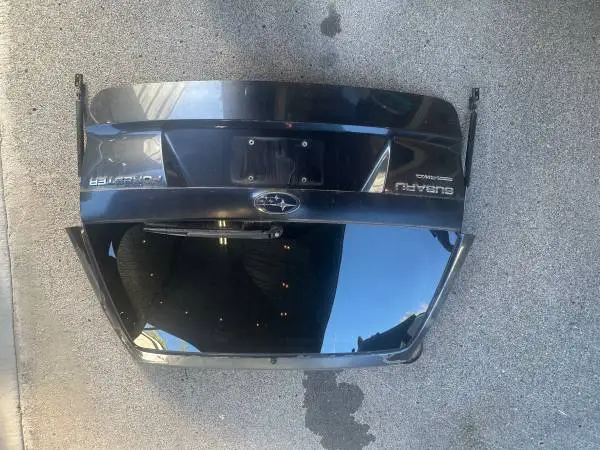 Subaru forester liftgate
