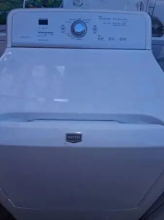 MAYTAG BRAVOS DRYER