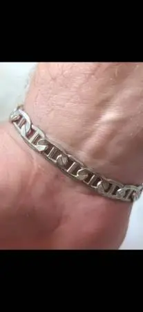925 Silver Mariner 9 10mm Link Chain Bracelet BRAND NEW