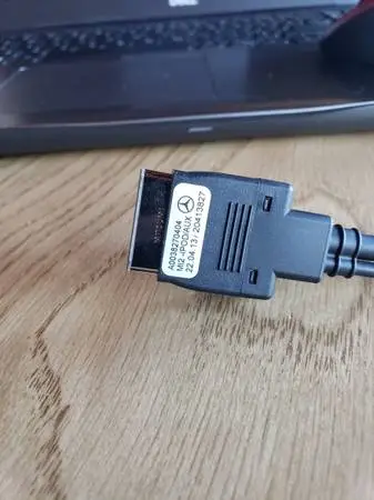 Mercedes Benz Mb Iphone Ipod & Aux Interface Cable Adapter A0038270404