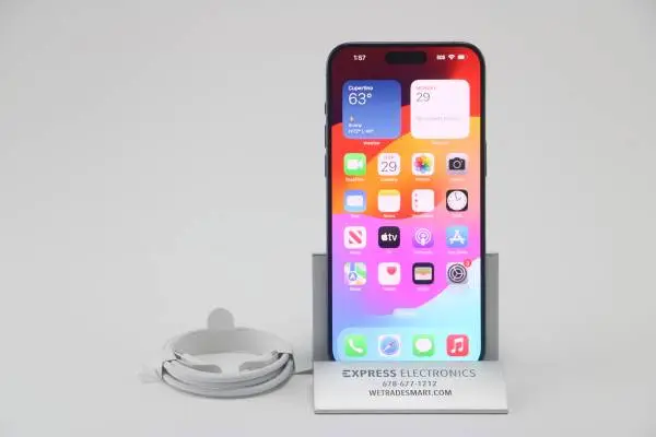 EXCELLENT Apple iPhone 15 Pro Max 256GB Black *100% BH* UNLOCKED!