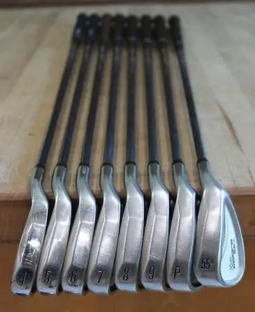King Cobra SS‑i – 8‑Piece Iron Set – RH Women’s Flex Graphite Shafts