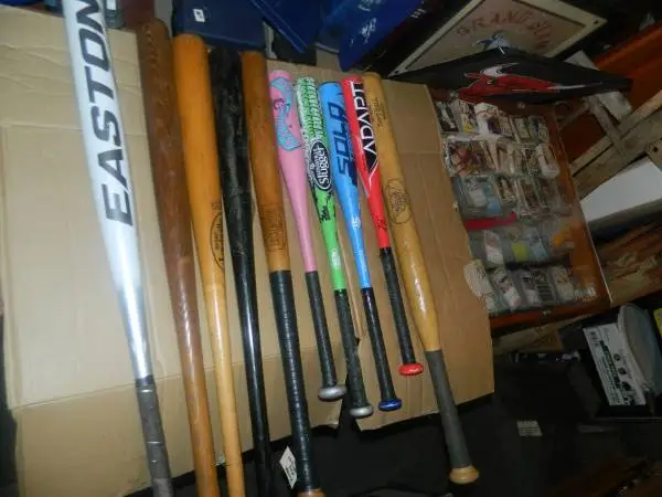 BASEBALL BATS WOOD & ALUMINUM PRICES START AT $10 ON UP
