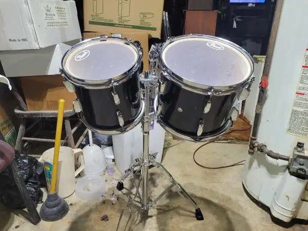 Pearl Export Series 8 and 10 add on Tom Toms with Stand