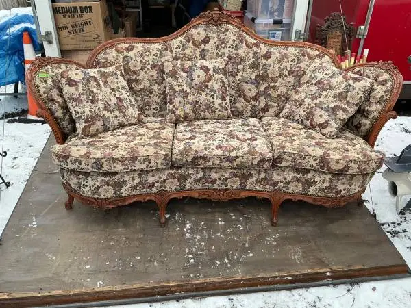 Antique Couch, Excellent Condition