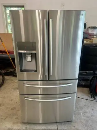 SAMSUNG 22.6 CUF 4 DOOR FRENCH