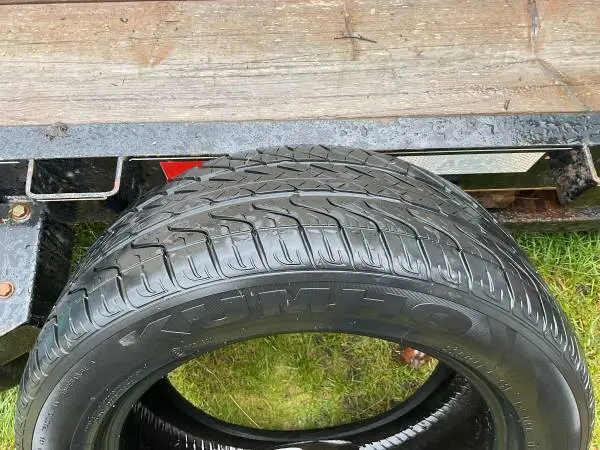 1-225/50R 16”tire;$20