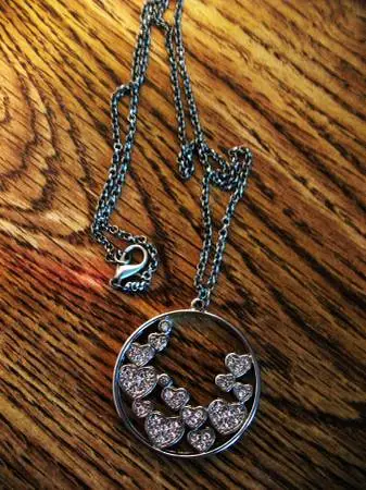 Vintage Silver tone Circle of Hearts Pendant Necklace
