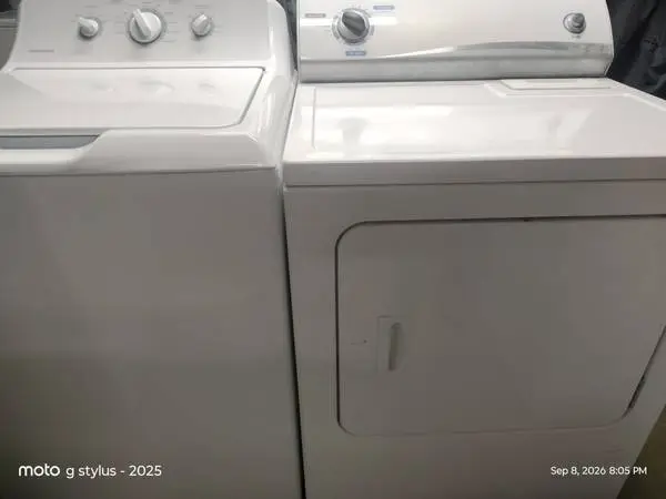 Good working clean looking washer and dryer set