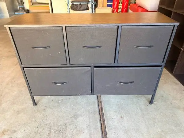 Dresser/organizer