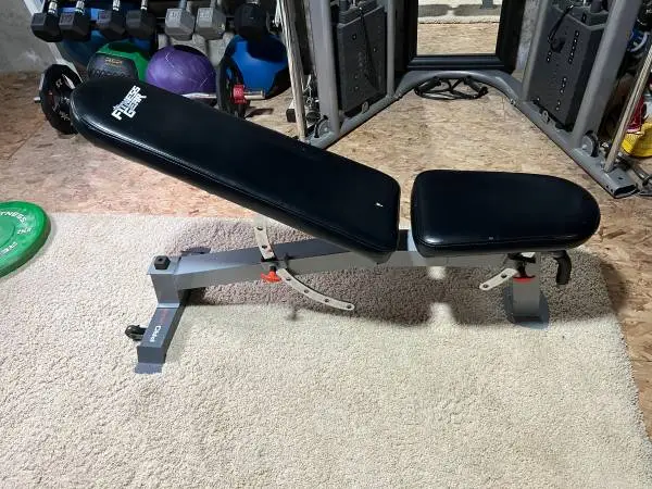Fitness Gear Pro UB 600 Adjustable Utility Weight Bench