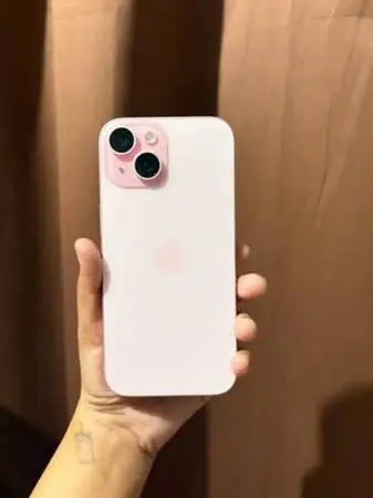 iphone 15 (unlocked)