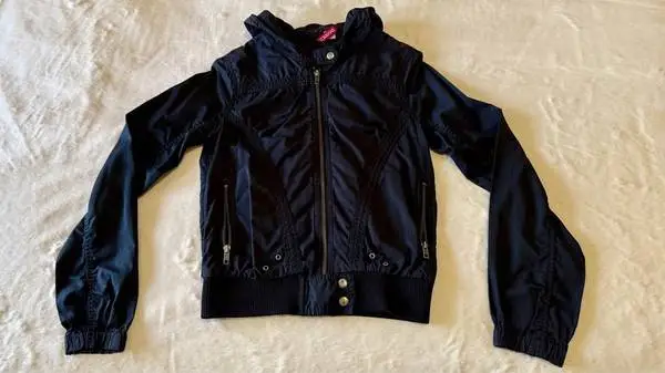Womens Black Windbreaker - XS