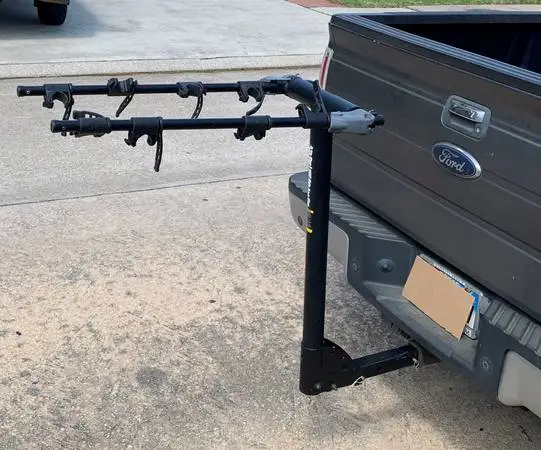 Graber Hitch mount bike rack for 4 bikes