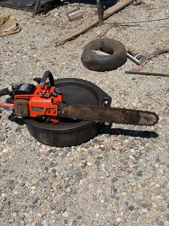 ECHO 452 chainsaw