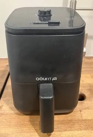 Air Fryer - Gourmia GAF222 2-Quart Compact - USED