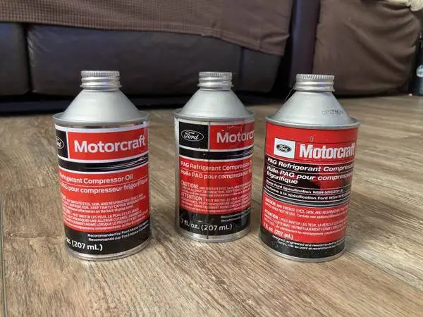Motorcraft PAG Refrigerant Compressor Oil – 7 fl oz (207 mL) – New