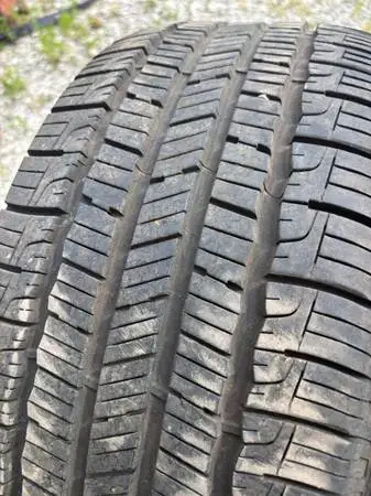 Nice pair of Goodyear 225/50/17 tires
