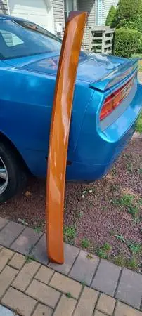 CHALLENGER TRUNK SPOILER