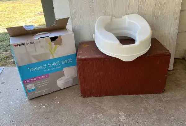 Raised Toilet Seat CVS New In Box