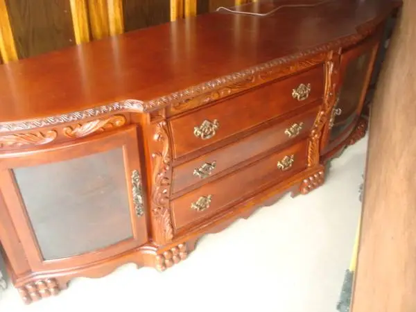 nice 2 pc china cabinet