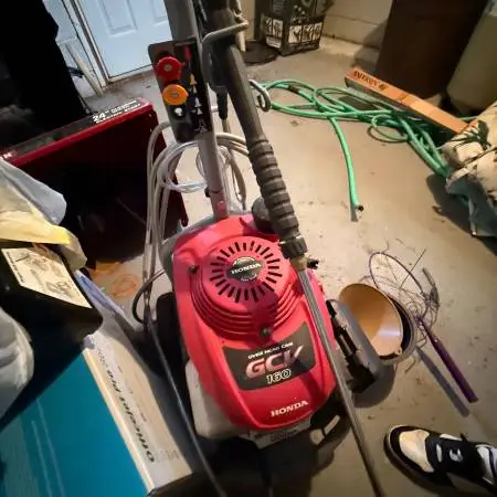 Honda GCV gas powered pressure washer 2800 psi
