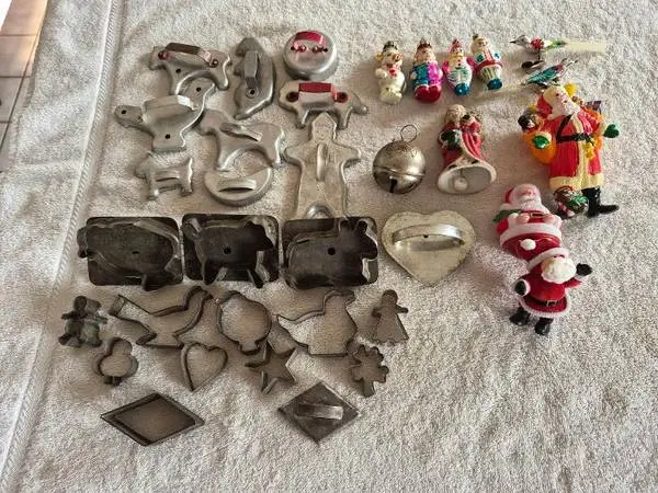 Old Cookie Cutters, Blown Xmas Decs, 4 Santas, Sleigh Bell-All for $40