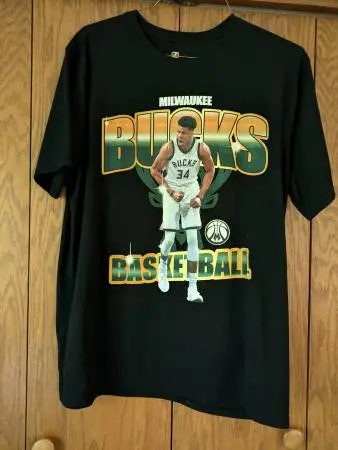 Milwaukee Bucks NBA t-shirt, new, without tags, size XL, black