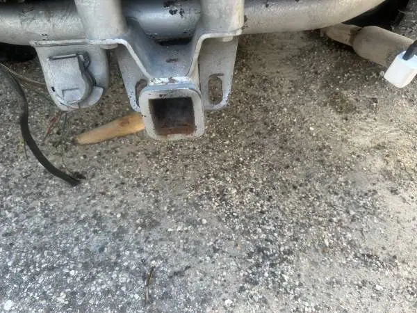 Tow Hitch For Chevy Pick Up Off A 1999 Silverado