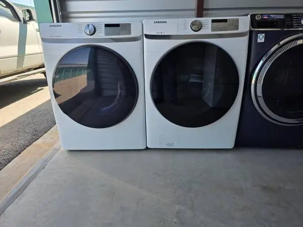 SAMSUNG WASHER AND SAMSUNG ELECTRIC DRYER ((BRAND NEW))