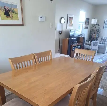 Dining room table