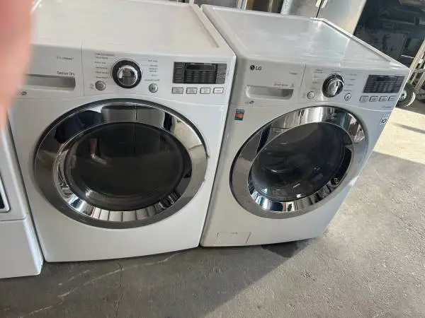 LG front load washer and dryer (gas propane dryer)