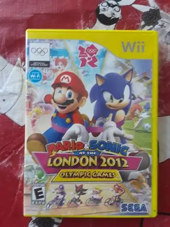 NINTENDO Wii Mario and Sonic At The London 2012 Olympic Games.. MINT.