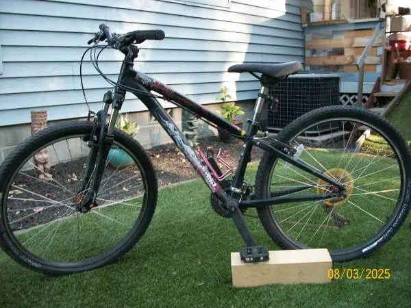 Kids Specialized Hardrock Mountain Bike