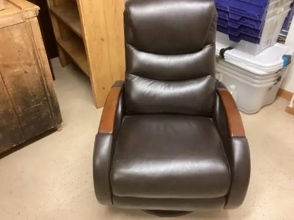 Furniture items ready to go